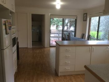 Australian Home Away Ringwood @ Bardia - Sydneys Hotel 15