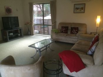 Australian Home Away Ringwood @ Bardia - Sydneys Hotel 16