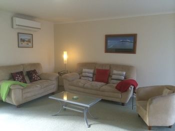 Australian Home Away Ringwood @ Bardia - Sydneys Hotel 17