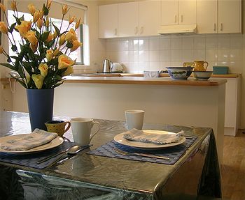 Australian Home Away Ringwood @ Bardia - Sydneys Hotel 24
