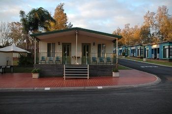 Ingenia Holidays Avina - Sydneys Hotel 5