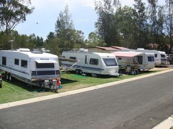 Ingenia Holidays Avina - Sydneys Hotel 6