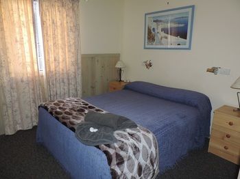 Ingenia Holidays Avina - Sydneys Hotel 8