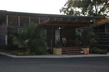 Ingenia Holidays Avina - Sydneys Hotel 12