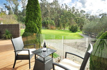 Araluen Villas - Sydneys Hotel 13