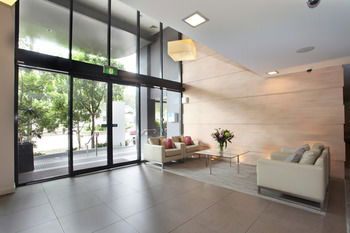 Quest Mascot Serviced Apartments - Sydneys Hotel 12