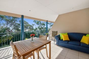 Forresters Beach Bed & Breakfast - Sydneys Hotel 1