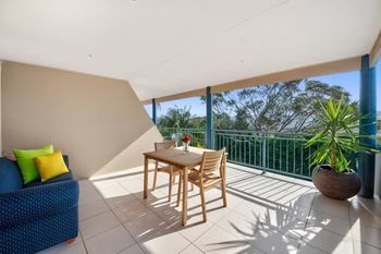 Forresters Beach Bed & Breakfast - Sydneys Hotel 10