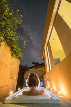 Alaya Verde - Sydneys Hotel 0
