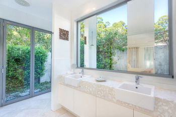Alaya Verde - Sydneys Hotel 1