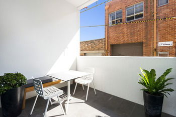 Apartment Hotel East Central - Sydneys Hotel 2