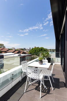 Apartment Hotel East Central - Sydneys Hotel 4