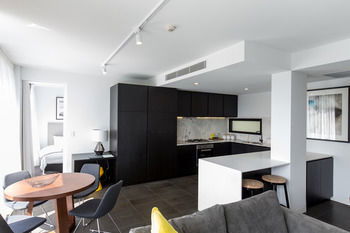 Apartment Hotel East Central - Sydneys Hotel 41