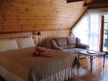 Jervis Bay Cabins - Sydneys Hotel 4
