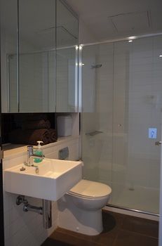 Amazing Accommodations South Yarra - Sydneys Hotel 20