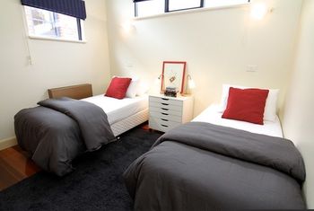 Apartment2c - Old Hat Factory - Sydneys Hotel 4