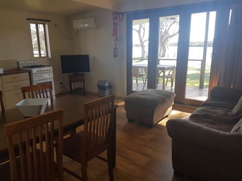 Bentley Waterfront Motel & Cottages - Sydneys Hotel 75