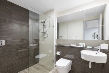 Meriton Serviced Apartments Sydney Airport - Sydneys Hotel 6