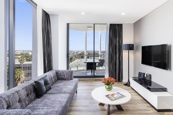 Meriton Serviced Apartments Sydney Airport - Sydneys Hotel 14