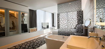 Pullman Sydney Airport - Sydneys Hotel 24