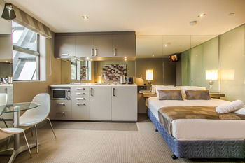 Comfy Kew Apartments - Sydneys Hotel 2