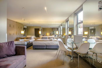 Comfy Kew Apartments - Sydneys Hotel 8