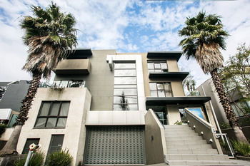 Comfy Kew Apartments - Sydneys Hotel 17