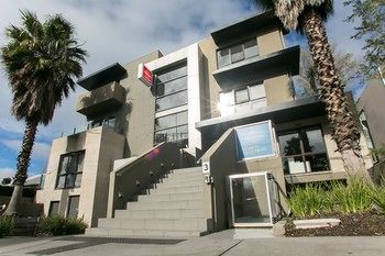 Comfy Kew Apartments - Sydneys Hotel 23