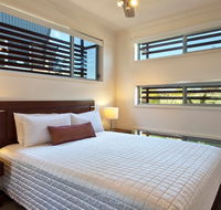 BEST WESTERN PLUS Quarterdecks Retreat - Sydneys Hotel