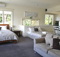 Belton House - Sydneys Hotel