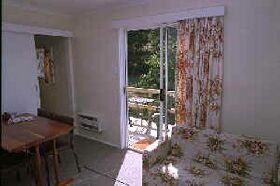 Talune  Farm - Sydneys Hotel 0
