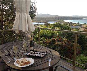 Lake Eckersley Campground - Sydneys Hotel 3
