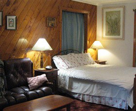 Blueberry B & B - Sydneys Hotel 2