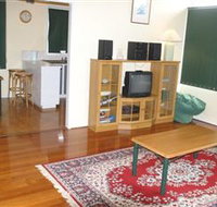 King Island Holiday Village - Sydneys Hotel