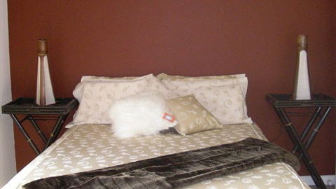 Auberge Woodend - Sydneys Hotel 1