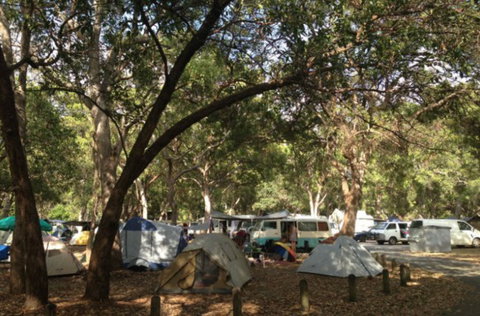 Adder Rock Camping Ground - Sydneys Hotel 0