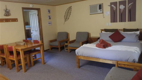 Fernleigh Farmstay & Bike Park - Sydneys Hotel 3