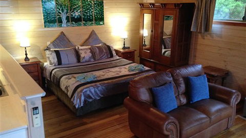 Southern Anchorage Retreat - Sydneys Hotel 4