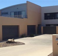 Villa Tarni 17 - Sydneys Hotel