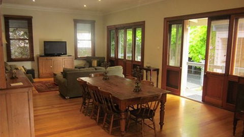 Abaleen House - Sydneys Hotel 1