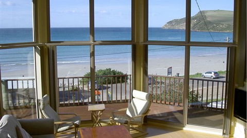 Abalone Beach House - Sydneys Hotel 0