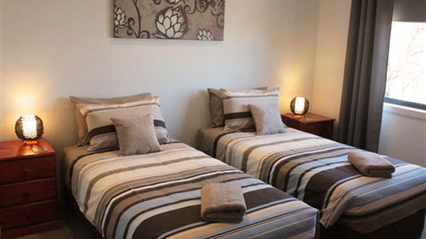 Acacia Villa - Sydneys Hotel 3