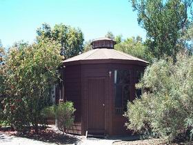 Aldinga Beach Holiday Park - Sydneys Hotel 0