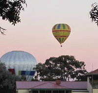 Barossa Valley Tourist Park - Sydneys Hotel