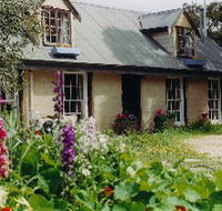 Bronte Manor - Wuthering Heights - Sydneys Hotel
