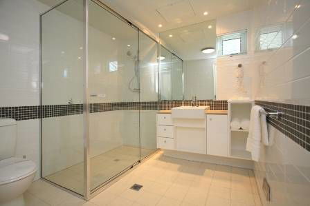 Akama Resort - Sydneys Hotel 0