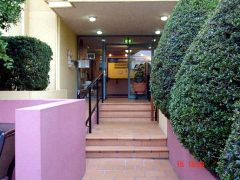 Albion Manor Motel & Serviced Apartments - Sydneys Hotel 0