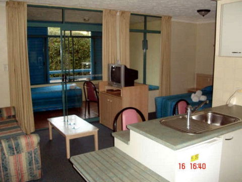 Albion Manor Motel & Serviced Apartments - Sydneys Hotel 1