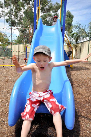 Albury All Seasons Tourist Park - Sydneys Hotel 3
