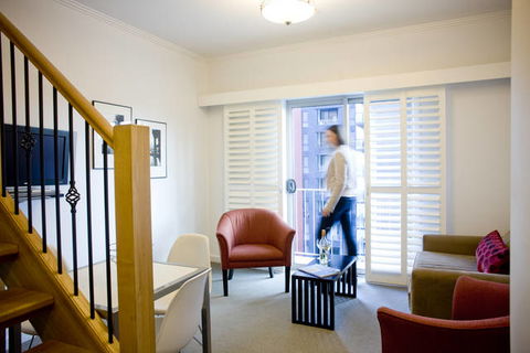 Alto Hotel On Bourke - Sydneys Hotel 2